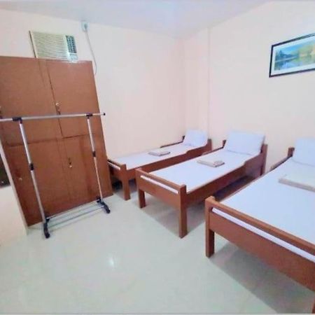 טאגבילראן סיטי Brielles Travellers Inn מראה חיצוני תמונה