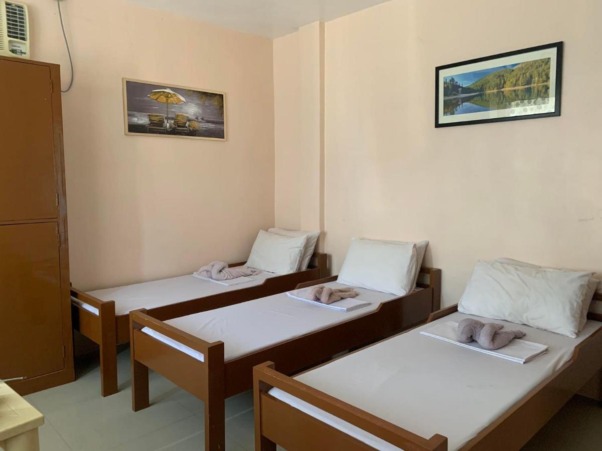 טאגבילראן סיטי Brielles Travellers Inn מראה חיצוני תמונה