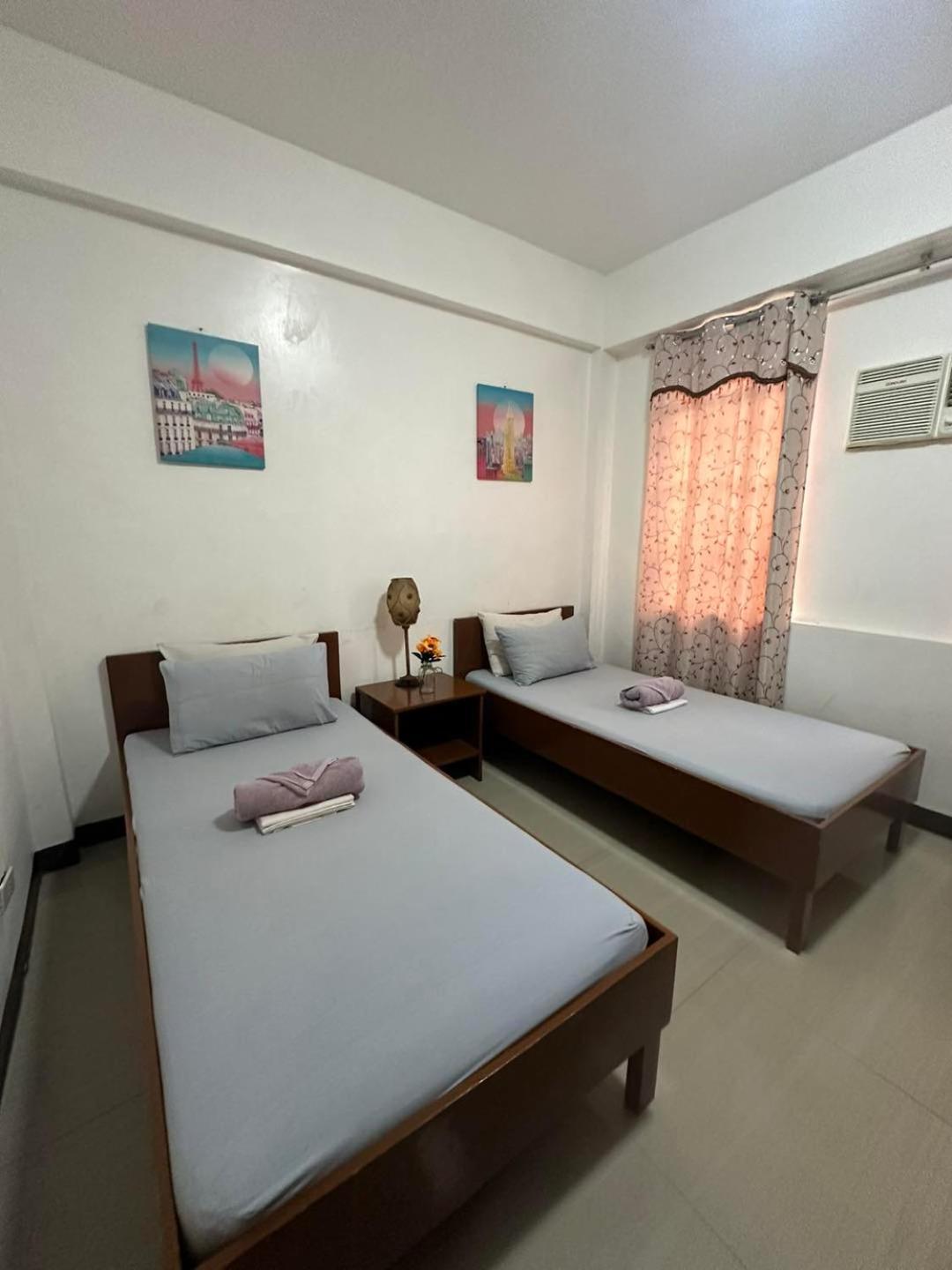 טאגבילראן סיטי Brielles Travellers Inn מראה חיצוני תמונה