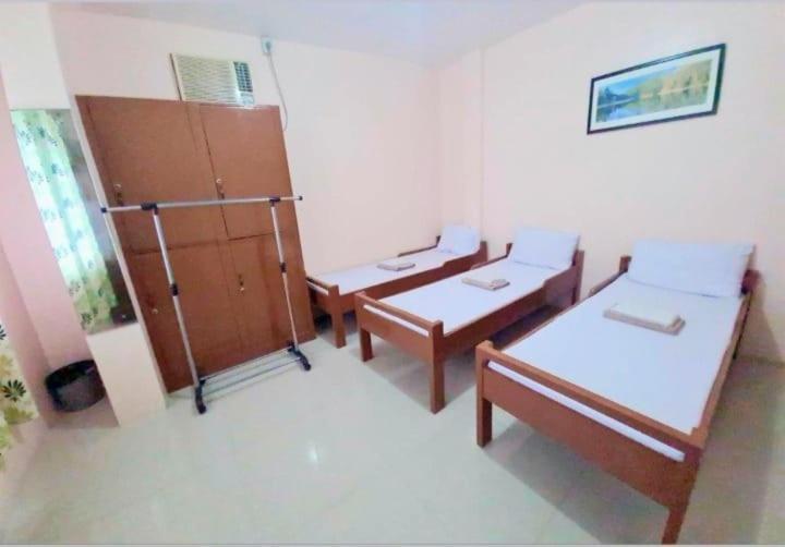 טאגבילראן סיטי Brielles Travellers Inn מראה חיצוני תמונה