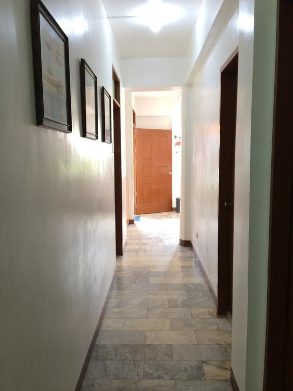 טאגבילראן סיטי Brielles Travellers Inn מראה חיצוני תמונה