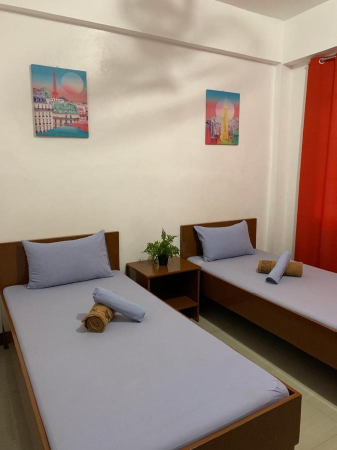 טאגבילראן סיטי Brielles Travellers Inn מראה חיצוני תמונה